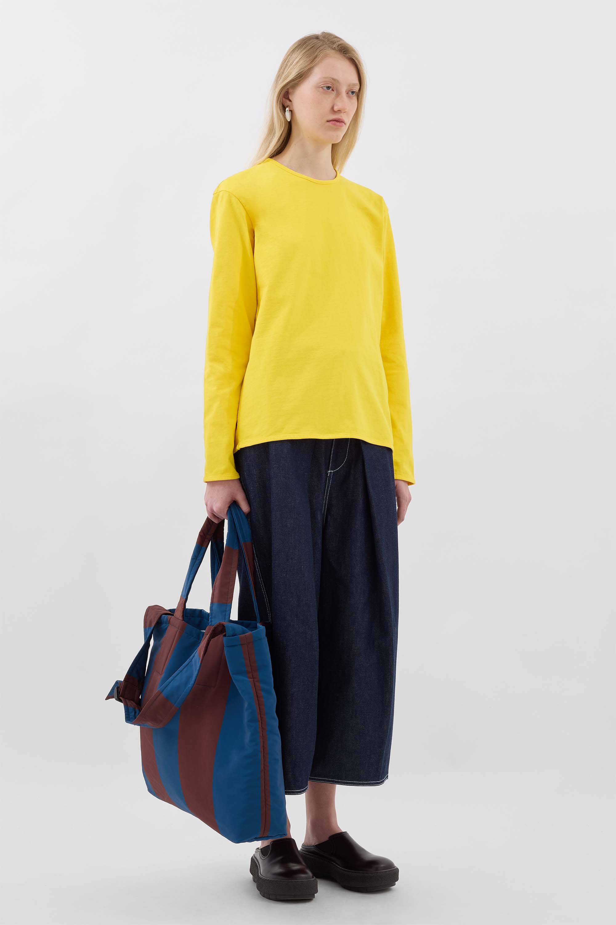 EVERYDAY CLASSIC LONGSLEEVE T-SHIRT / yellow - Image 4