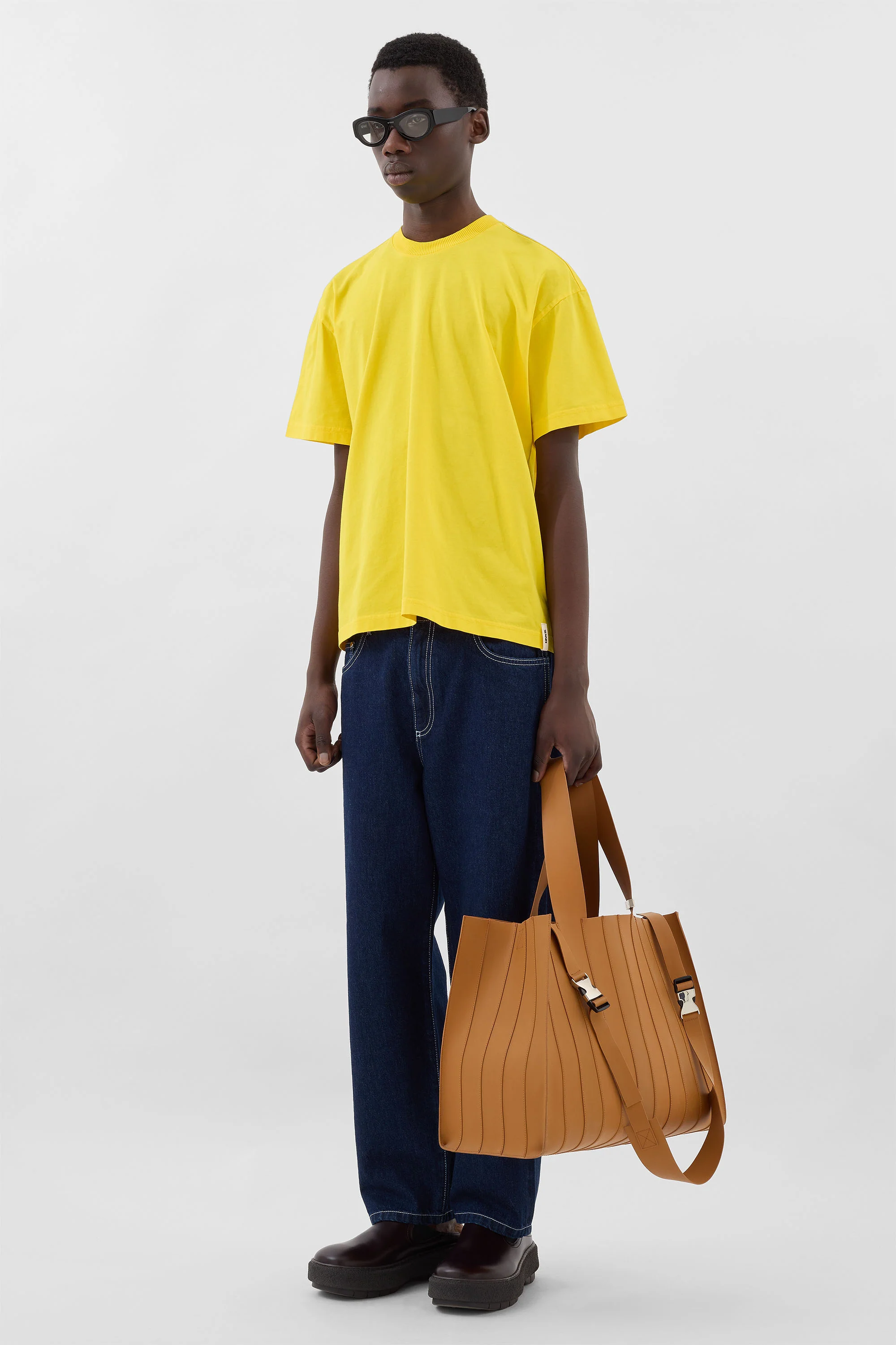 EVERYDAY CLASSIC T-SHIRT / yellow - Image 3