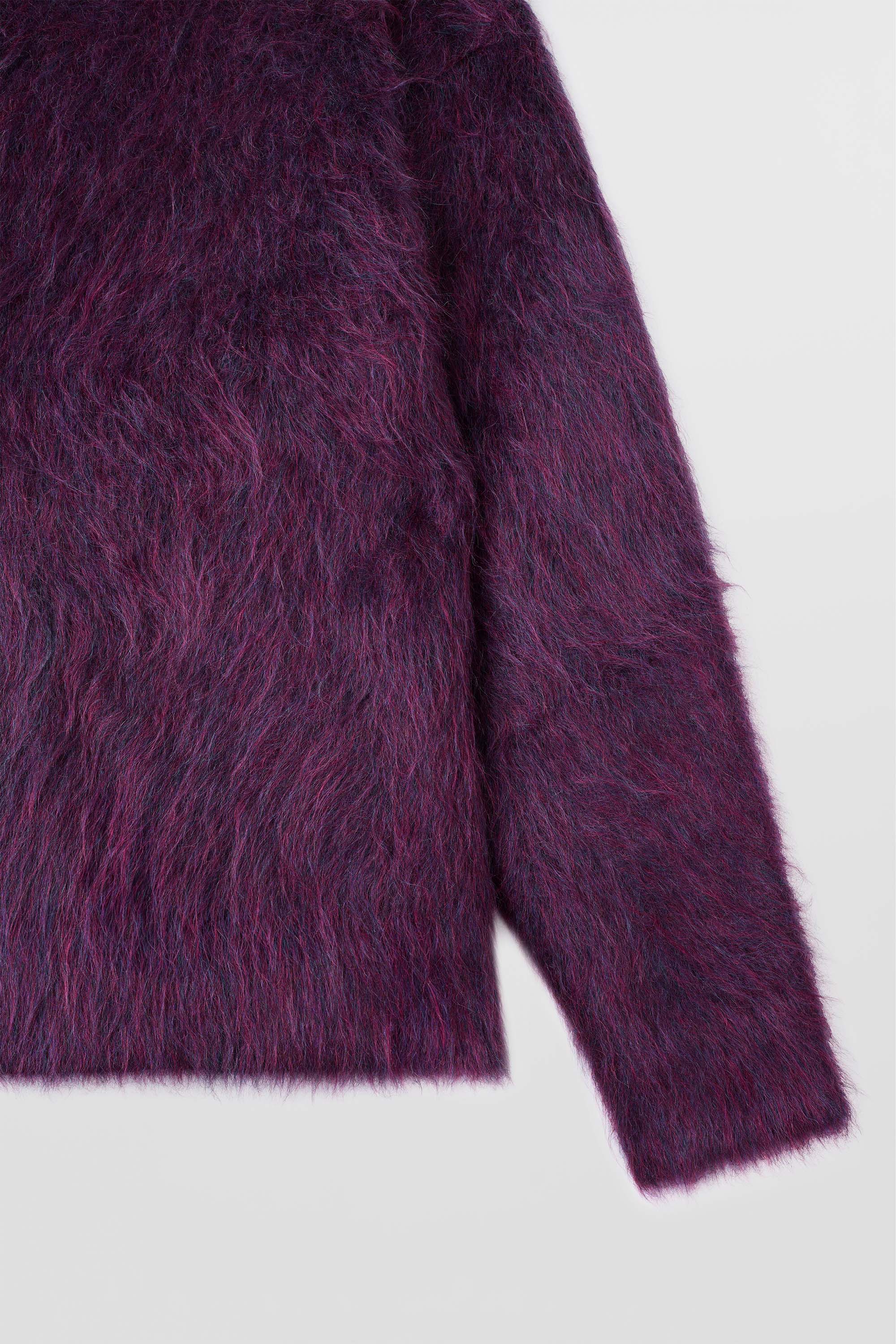 HAIRY KNIT ROUND NECK SWEATER / plum - Image 9