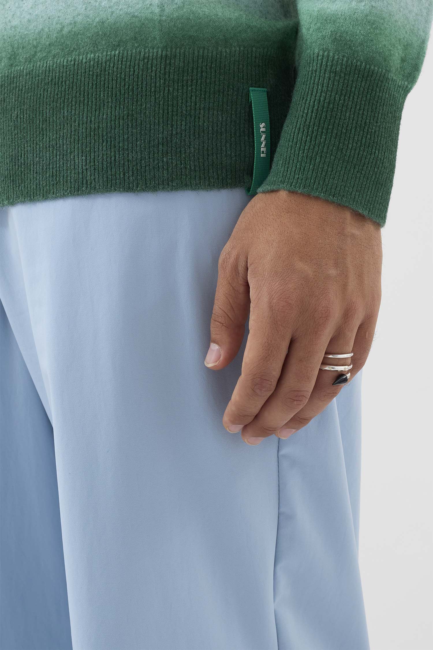 MEDIUM SPIRAL EAR-RING W/ STONES / silver / black - Image 8