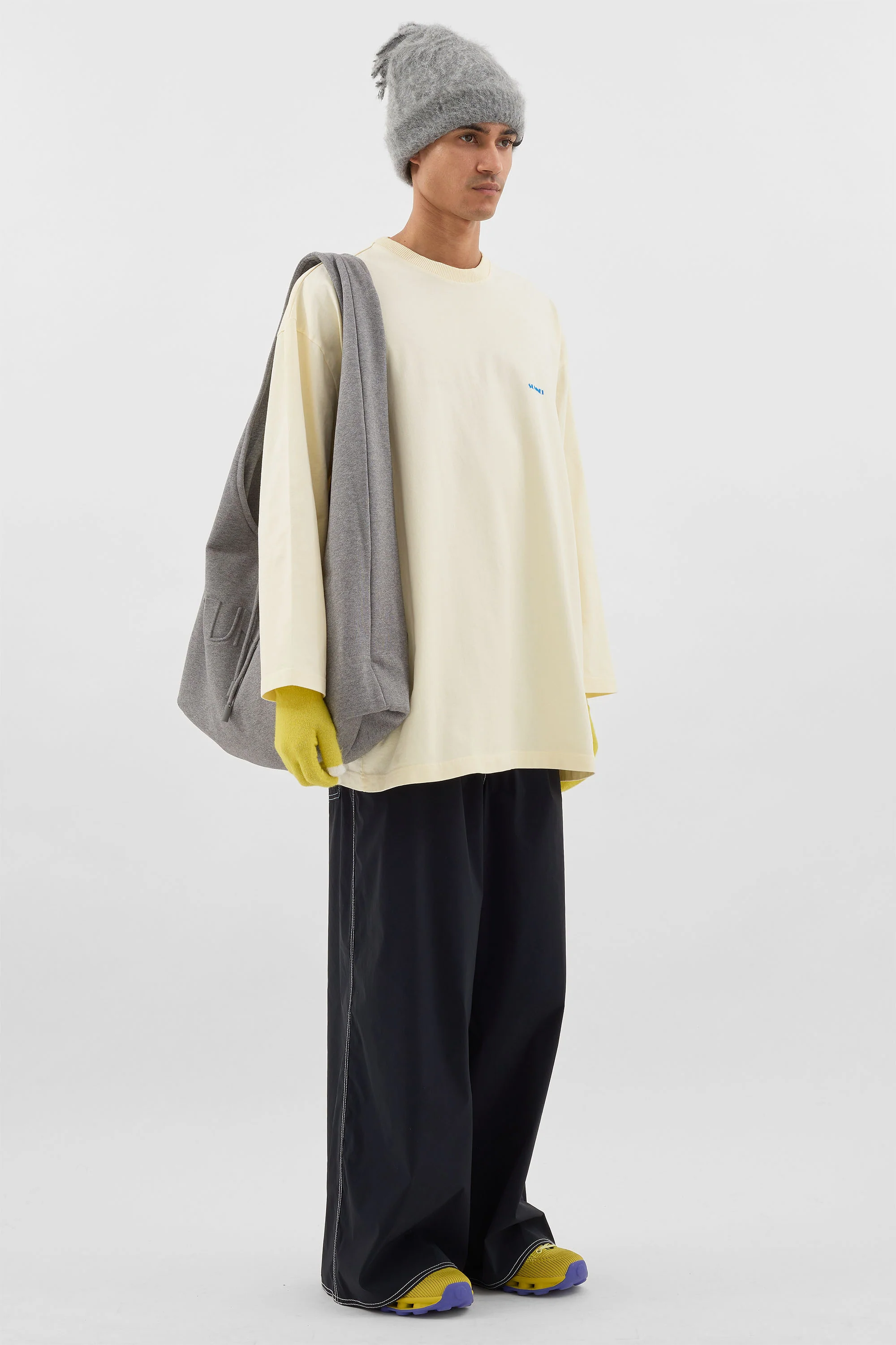 MEGA OVER LONGSLEEVE / butter - Image 4