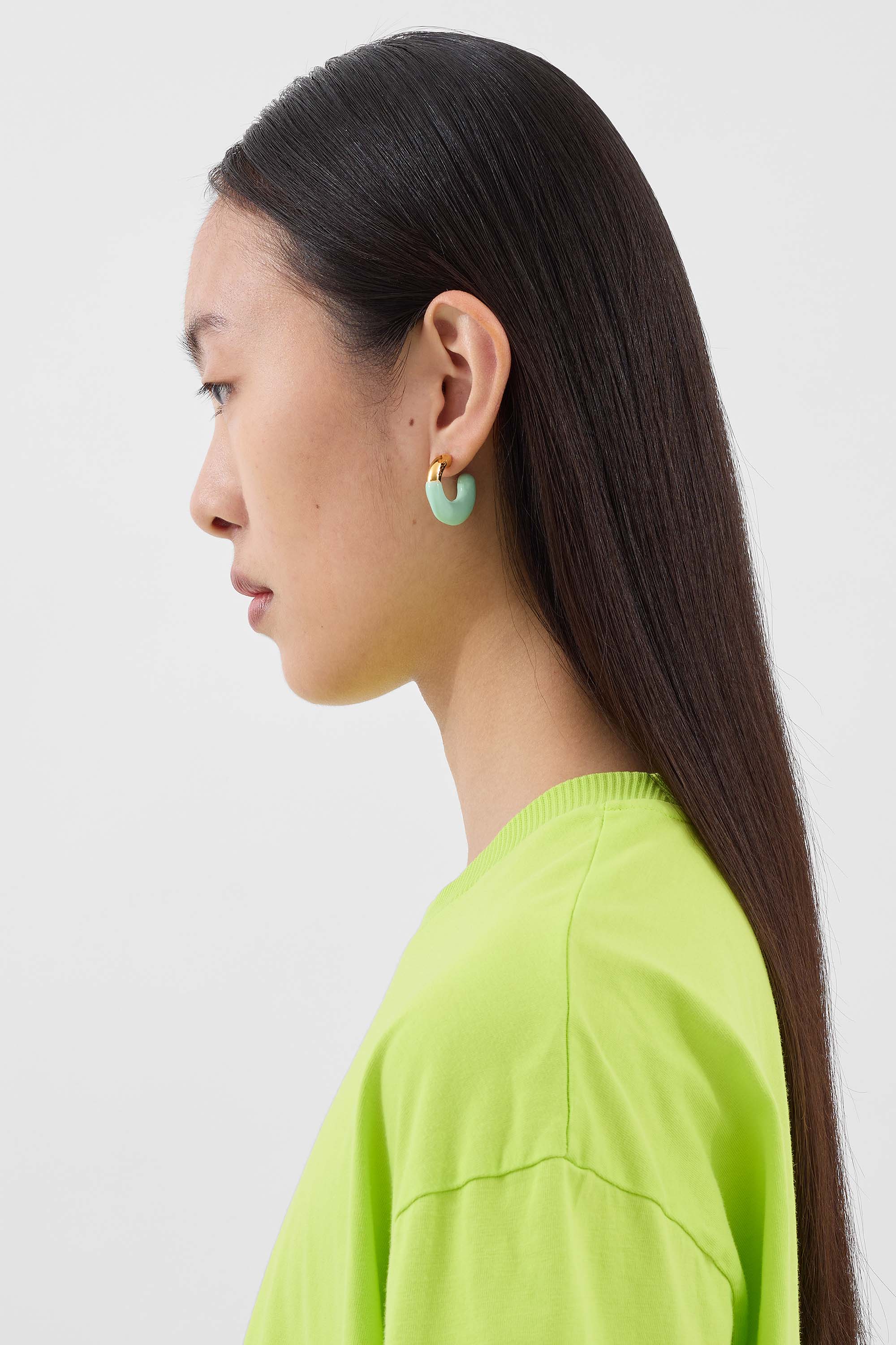 MINI RUBBERIZED EARRINGS GOLD / light green - Image 3