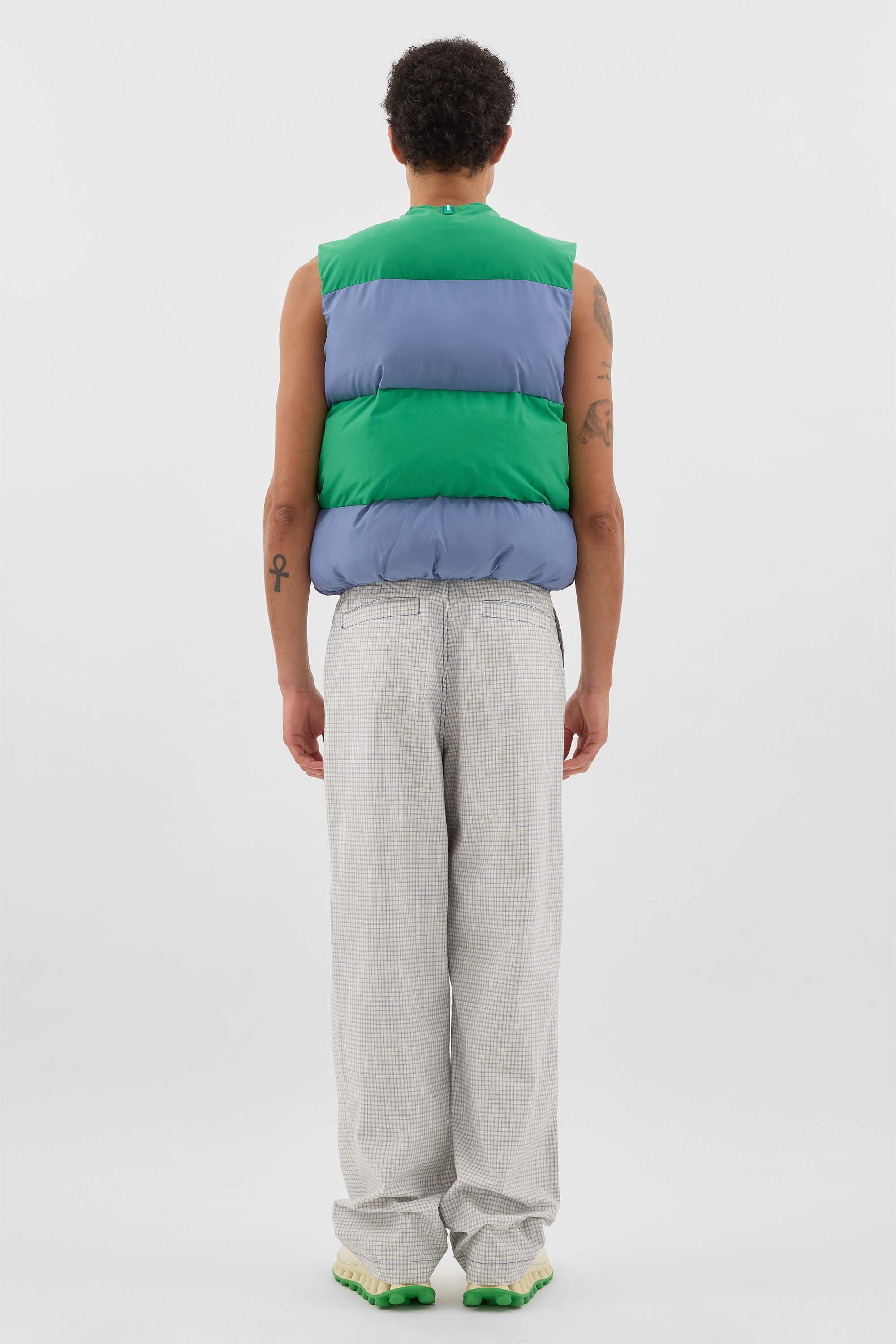 PUFFY GILET / green & wisteria - Image 4