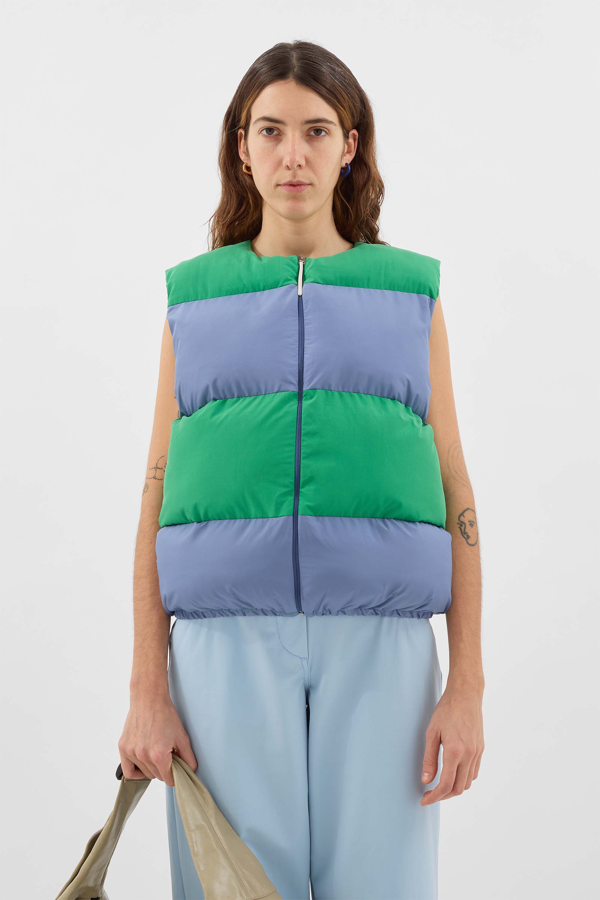 PUFFY GILET / green & wisteria - Image 5